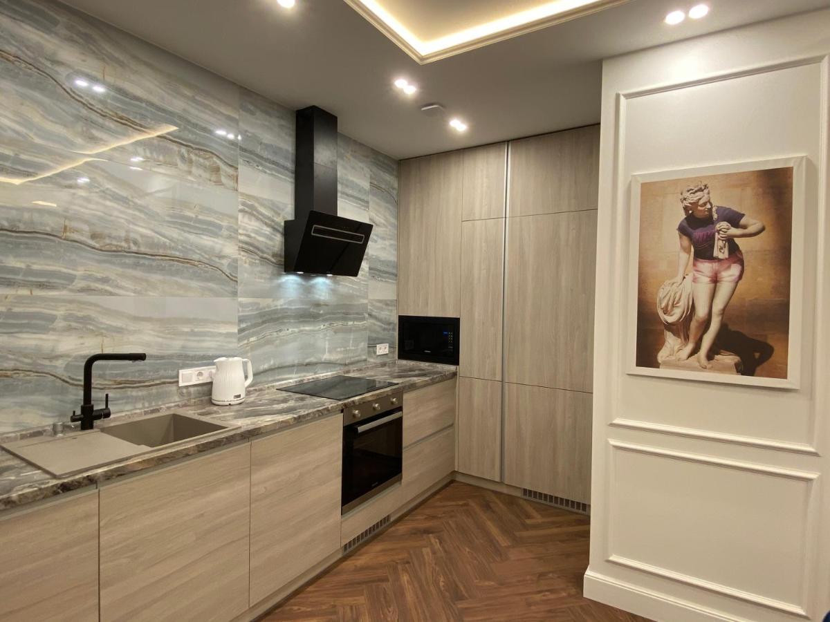 דנייפרופטרובסק Modern Classic 2 Bedroom Apartment Near Most City מראה חיצוני תמונה