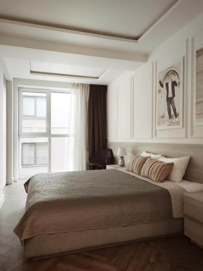 דנייפרופטרובסק Modern Classic 2 Bedroom Apartment Near Most City מראה חיצוני תמונה